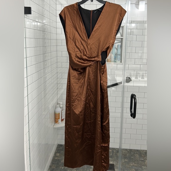Zara | Brown Silk Zara Dress - Picture 4 of 8